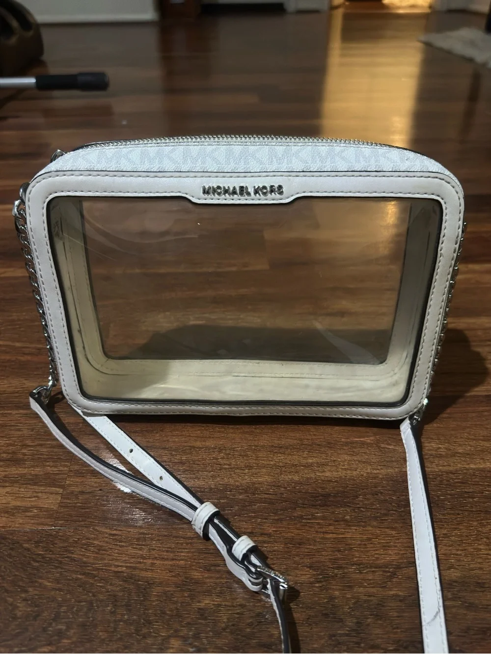 Michael Kors Jet Set Large East/West Clear Crossbody Bag in white signature
